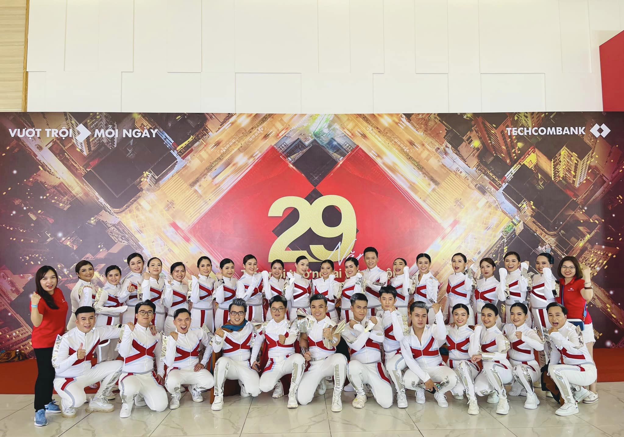 company-image-cover